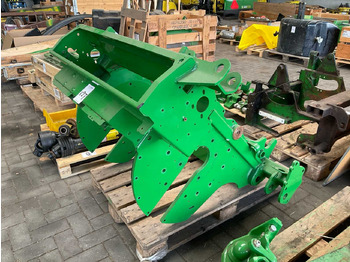 견인식 목초수확기 JOHN DEERE 8000 Series