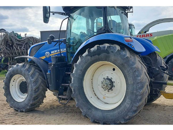 장궤형 트랙터 NEW HOLLAND T7.245