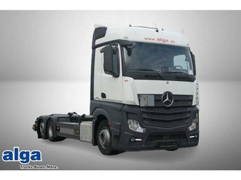 후크 리프트 트럭 MERCEDES-BENZ Actros 2543