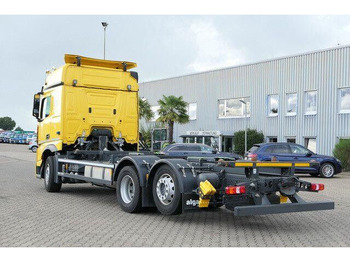 캡 새시 트럭 Mercedes-Benz 2546 L 6x2, MP4, 2x Schlafliege, Bullfänger, AC : 사진 3 캡 새시 트럭 Mercedes-Benz 2546 L 6x2, MP4, 2x Schlafliege, Bullfänger, AC : 사진 3