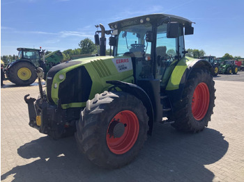 장궤형 트랙터 CLAAS Arion 640