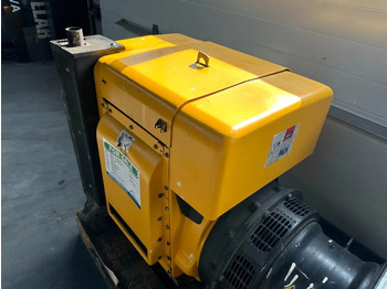 발전기 세트 Hatz 2L41C Stamford 17.5 kVA Silentpack generatorset : 사진 2 발전기 세트 Hatz 2L41C Stamford 17.5 kVA Silentpack generatorset : 사진 2