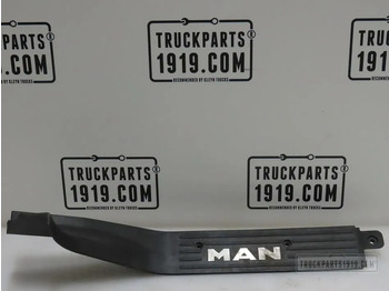 운전실 및 내부 MAN