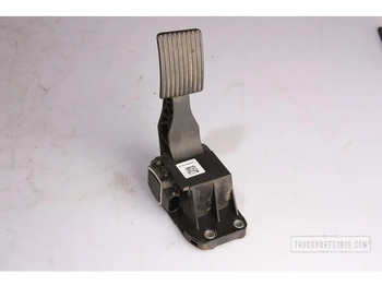 페달 MERCEDES-BENZ