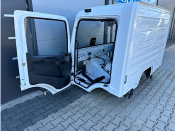 운전실 MERCEDES-BENZ Atego