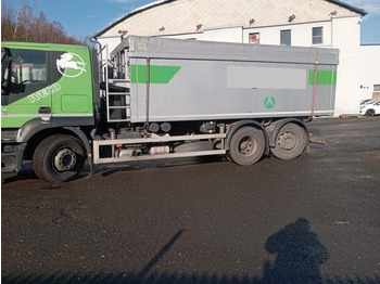 덤프트럭 IVECO Stralis 450