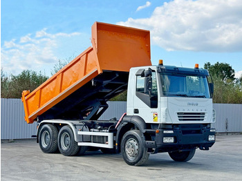 덤프트럭 IVECO Trakker