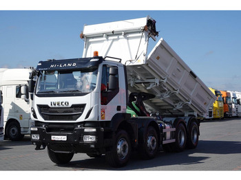 덤프트럭 IVECO Trakker