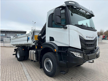덤프트럭 IVECO X-WAY