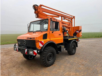 트럭 UNIMOG
