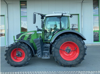 장궤형 트랙터 FENDT 720 Vario