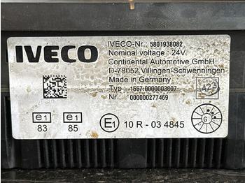 운전실 및 내부 트럭 용 IVECO INSTRUMENT CLUSTER 5801938082 : 사진 4 운전실 및 내부 트럭 용 IVECO INSTRUMENT CLUSTER 5801938082 : 사진 4