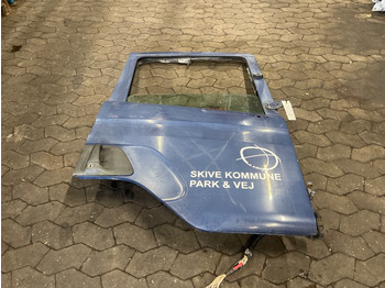 운전실 및 내부 SCANIA P