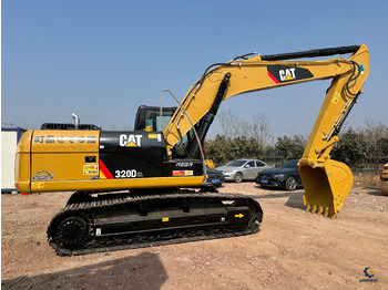 크롤러 굴삭기 CATERPILLAR 320D2