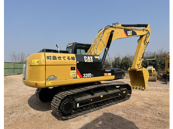 크롤러 굴삭기 CATERPILLAR 320D2
