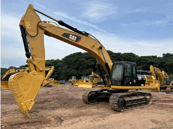 크롤러 굴삭기 CATERPILLAR 330D : 사진 4