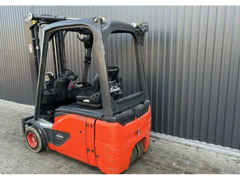 전기 지게차 Linde E18-02 : 사진 3