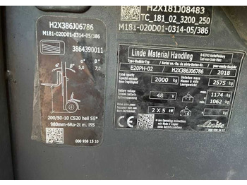 전기 지게차 Linde E20PH-02 : 사진 4