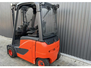 전기 지게차 Linde E20PH-02 : 사진 3