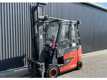 전기 지게차 LINDE E