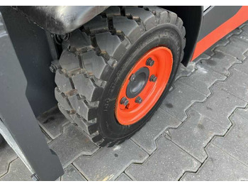 LPG 지게차 Linde H16T-01 : 사진 3