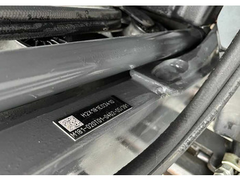 LPG 지게차 Linde H18T-01 : 사진 5