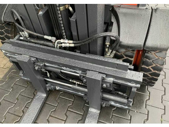 LPG 지게차 Linde H25T-02/600 : 사진 5