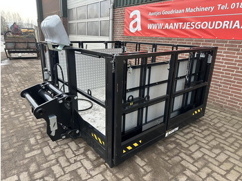 부착물 MANITOU