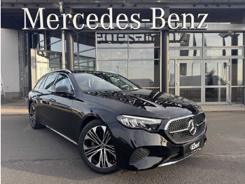차량 MERCEDES-BENZ
