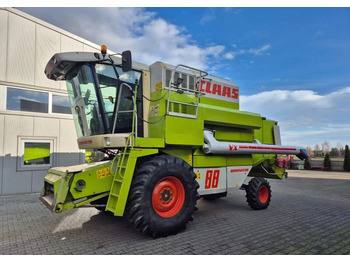 목초수확기 CLAAS Dominator