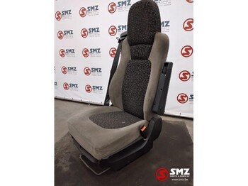 운전실 및 내부 DAF XF 105