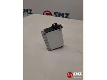 전기 설비 트럭 용 Mercedes-Benz Occ omvormer 24V/12V 18A Mercedes Actros A3755420 : 사진 2 전기 설비 트럭 용 Mercedes-Benz Occ omvormer 24V/12V 18A Mercedes Actros A3755420 : 사진 2