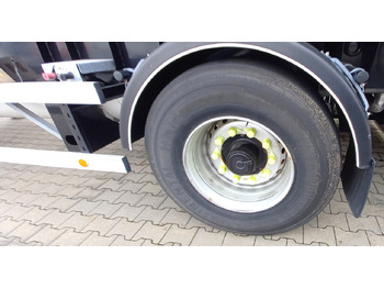 유조 세미 트레일러 Schwingenschlögel Gas tank semi-trailer used for LNG/CNG mobile filling station Methan Gas Cryogenic : 사진 5 유조 세미 트레일러 Schwingenschlögel Gas tank semi-trailer used for LNG/CNG mobile filling station Methan Gas Cryogenic : 사진 5