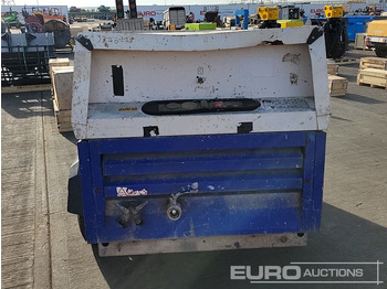 공기 압축기 2015 Atlas Copco XAS137 : 사진 4