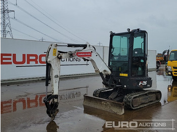 미니 굴삭기 BOBCAT E26