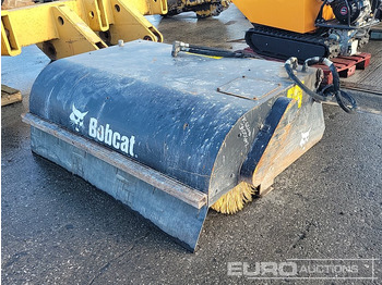 자재 취급 장비 BOBCAT