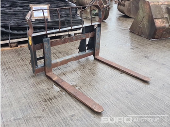 자재 취급 장비