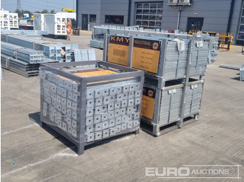 건설장비 Unused 2025 KMY INDUSTRIAL Steel Grating (2 of), Stillage of Metal Fencing Posts : 사진 3