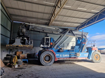 리치 스태커 KONECRANES