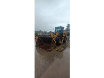 휠 로더 CATERPILLAR 930M