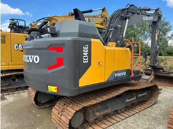크롤러 굴삭기 VOLVO CONSTRUCTION EQUIPMENT EC140 : 사진 3