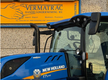 리스 New Holland T7.270 Auto Command, frontlinkage + PTO,1091 hr  New Holland T7.270 Auto Command, frontlinkage + PTO,1091 hr : 사진 3