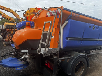 모래/ 소금 살포기 SCHMIDT