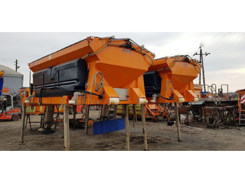 모래/ 소금 살포기 SCHMIDT