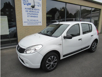 차량 DACIA