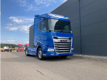 트랙터 유닛 DAF XG 530