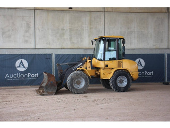 휠 로더 VOLVO L30B