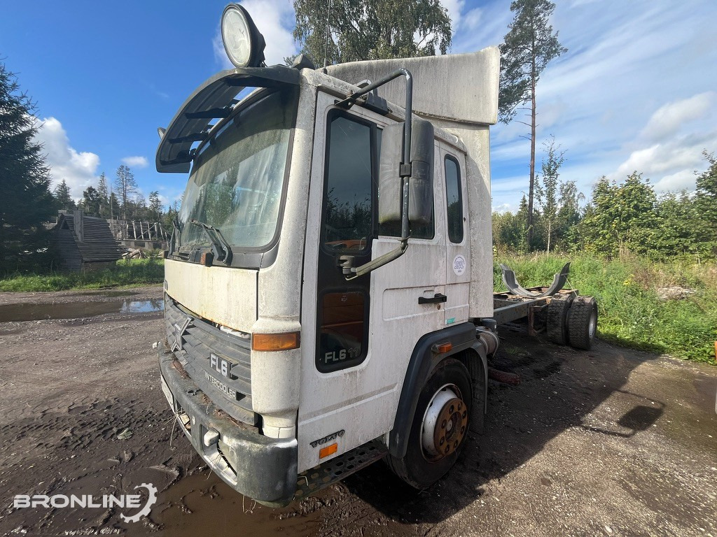1999 Volvo FL6 Chassis 4x2 N2 - 캡 새시 트럭 : 사진 2 1999 Volvo FL6 Chassis 4x2 N2 - 캡 새시 트럭 : 사진 2