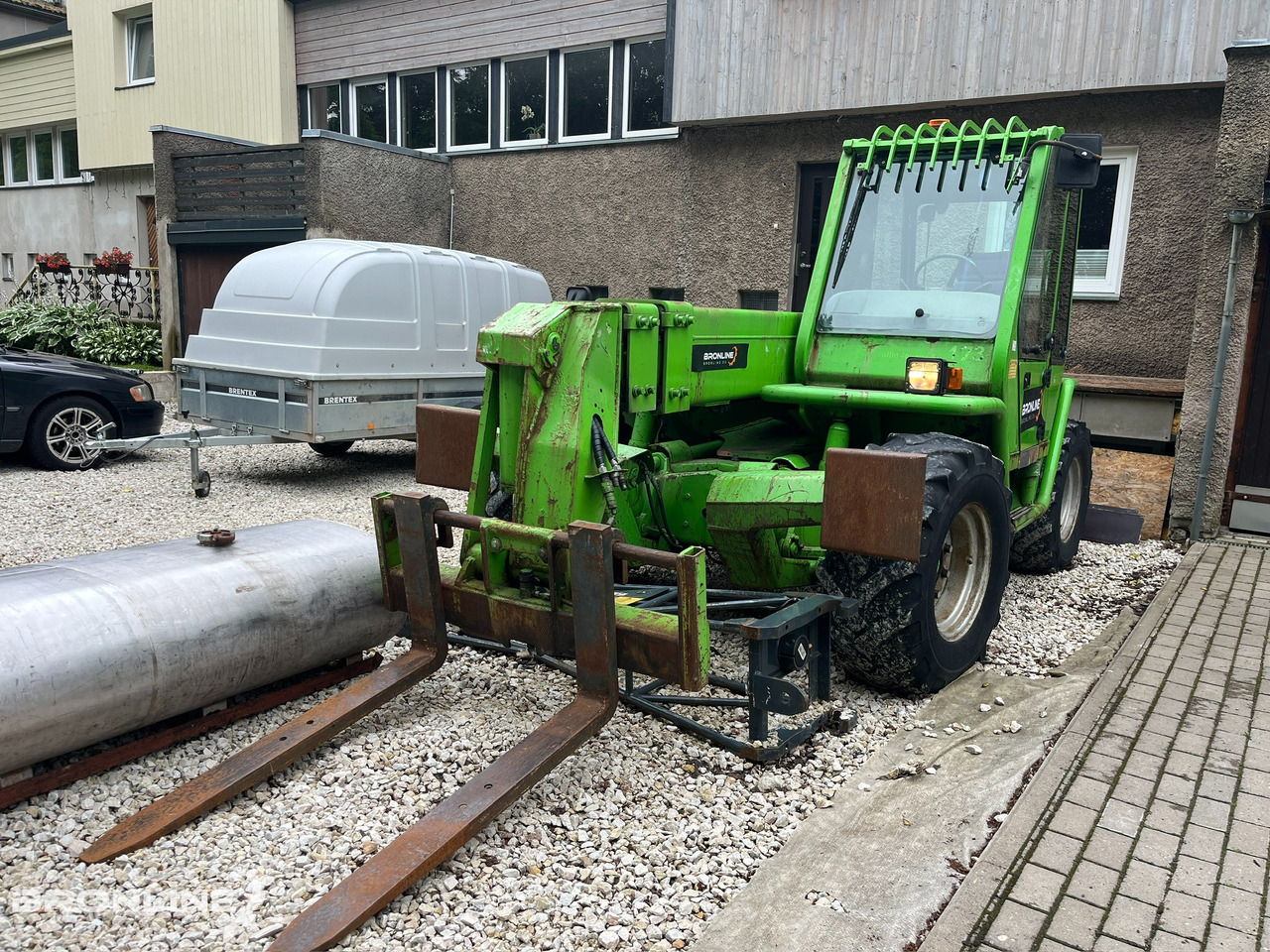 2001 Merlo P32.12EVS R4 Perkins 62kW Teleskooplaadur - 텔레스코픽 핸들러 : 사진 2 2001 Merlo P32.12EVS R4 Perkins 62kW Teleskooplaadur - 텔레스코픽 핸들러 : 사진 2