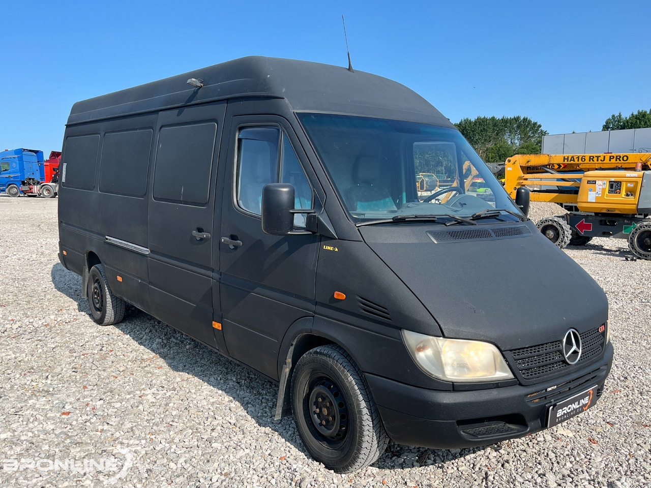 2004 Mercedes-Benz Sprinter 313 CDI 2.2d 95kW - 패널 밴 : 사진 2 2004 Mercedes-Benz Sprinter 313 CDI 2.2d 95kW - 패널 밴 : 사진 2